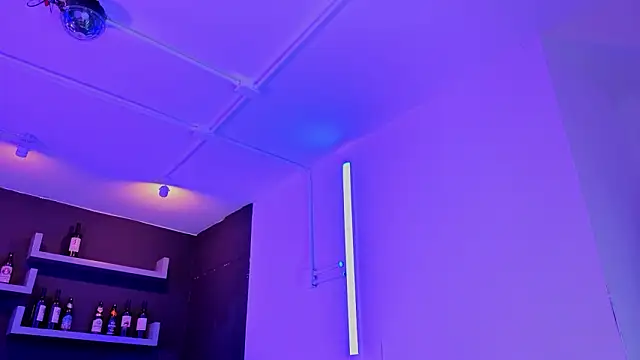 Snapshot of nova_salvatore chatting on 03/13/26, 02:18 nova salvatore online show from 03/13/26, 02:18