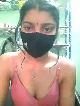 Snapshot of Erotic-Girl chatting on 02/14/26, 01:57 Erotic-Girl online show from 02/14/26, 01:57