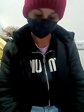 Snapshot of eddy_girl chatting on 01/08/26, 09:00 eddy girl online show from 01/08/26, 09:00