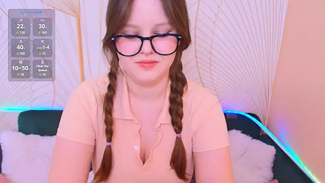 Snapshot of Lana_Delanay chatting on 03/30/26, 02:12 Lana Delanay online show from 03/30/26, 02:12