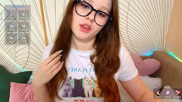 Snapshot of Lana_Delanay chatting on 04/18/26, 02:15 Lana Delanay online show from 04/18/26, 02:15