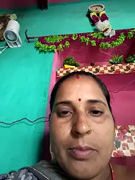 Snapshot of Reena_lodha chatting on 03/20/26, 09:25 Reena lodha online show from 03/20/26, 09:25