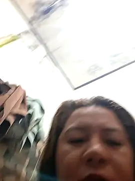 Snapshot of Seductive_Two0205 chatting on 02/07/26, 11:36 Seductive Two0205 online show from 02/07/26, 11:36