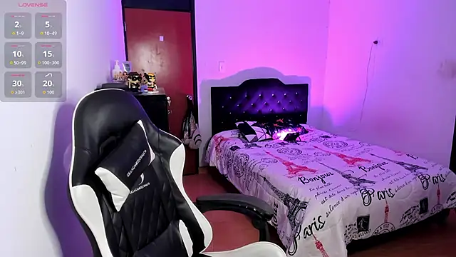 Theo Rowan online show from 01/11/26, 10:53