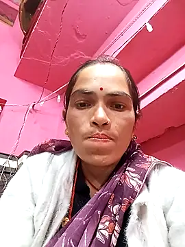 Snapshot of Sonam15884 chatting on 01/17/26, 02:22 Sonam15884 online show from 01/17/26, 02:22