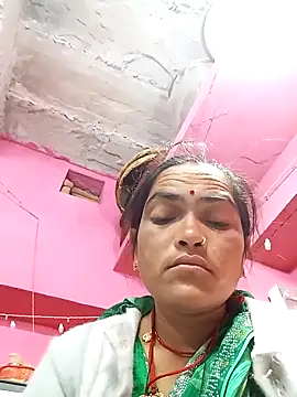 Snapshot of Sonam15884 chatting on 01/18/26, 10:13 Sonam15884 online show from 01/18/26, 10:13