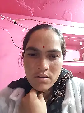 Snapshot of Sonam15884 chatting on 02/18/26, 01:18 Sonam15884 online show from 02/18/26, 01:18