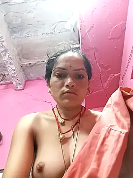 Sonam15884 online show from 05/01/26, 10:47