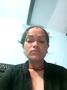 Sonam15884 online show from 05/05/26, 10:51