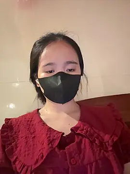 Gwen879 online show from 05/12/26, 12:35