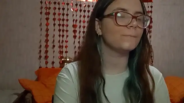 Snapshot of Miyabeee chatting on 02/13/26, 05:09 Miyabeee online show from 02/13/26, 05:09