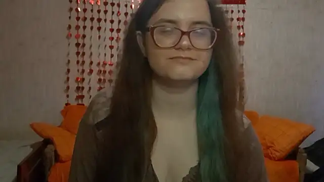 Snapshot of Miyabeee chatting on 02/15/26, 07:16 Miyabeee online show from 02/15/26, 07:16