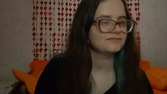 Snapshot of Miyabeee chatting on 02/18/26, 05:20 Miyabeee online show from 02/18/26, 05:20