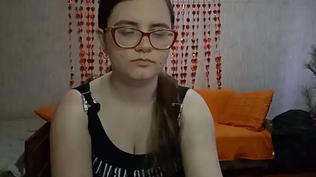 Snapshot of Miyabeee chatting on 03/06/26, 07:38 Miyabeee online show from 03/06/26, 07:38