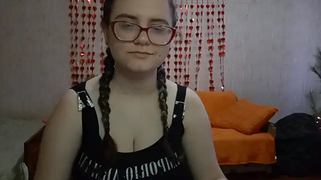 Snapshot of Miyabeee chatting on 03/15/26, 07:14 Miyabeee online show from 03/15/26, 07:14