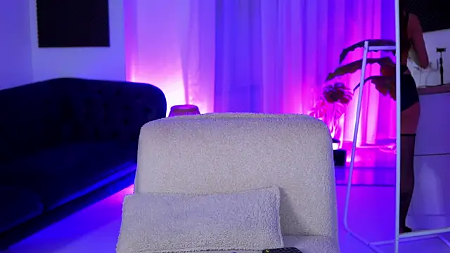 Arabian Rose online show from 05/03/26, 07:42