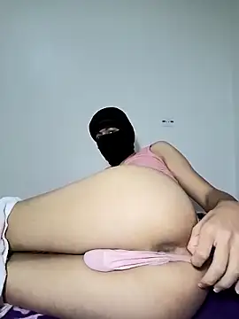 Pinkboy0708 online show from 05/12/26, 12:46