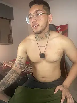 EvanVelvet online show from 03/18/26, 11:08