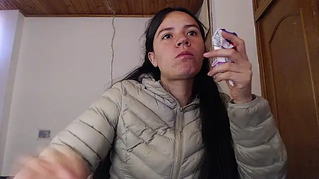 Snapshot of Shanel_Lozano chatting on 04/30/26, 09:52 Shanel Lozano online show from 04/30/26, 09:52