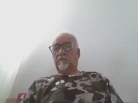 Snapshot of Patyman chatting on 01/18/26, 02:32 Patyman online show from 01/18/26, 02:32