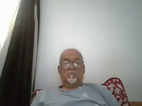 Snapshot of Patyman chatting on 04/23/26, 10:01 Patyman online show from 04/23/26, 10:01