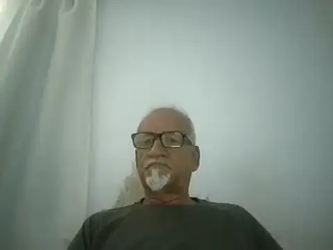 Snapshot of Patyman chatting on 05/06/26, 10:15 Patyman online show from 05/06/26, 10:15