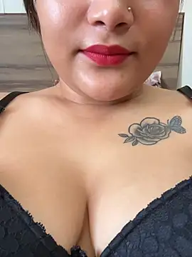 HotNeha08 online show from 05/15/26, 04:08