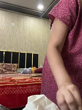 HotNeha08 online show from 06/26/26, 02:16