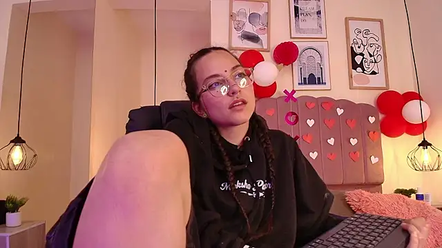 Snapshot of Hanabie_ chatting on 02/18/26, 03:13 Hanabie online show from 02/18/26, 03:13