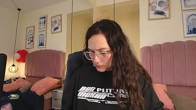 Snapshot of Hanabie_ chatting on 02/25/26, 03:16 Hanabie online show from 02/25/26, 03:16