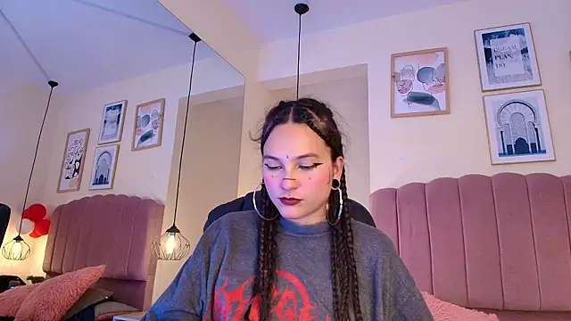 Snapshot of Hanabie_ chatting on 04/07/26, 03:07 Hanabie online show from 04/07/26, 03:07