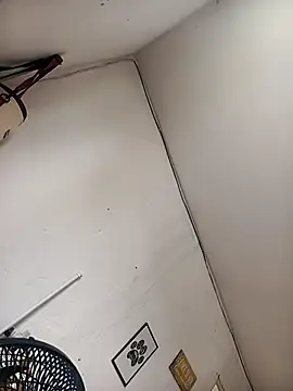 l-u-aa online show from 01/09/26, 11:02