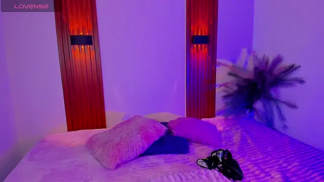 Brendajennerr online show from 03/11/26, 01:11