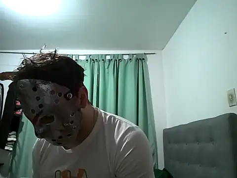 Snapshot of Baphomet212341 chatting on 01/12/26, 04:45 Baphomet212341 online show from 01/12/26, 04:45