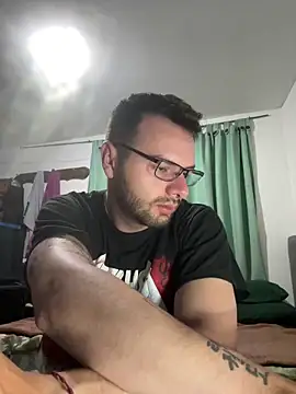 Snapshot of Baphomet212341 chatting on 02/15/26, 10:06 Baphomet212341 online show from 02/15/26, 10:06