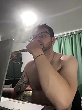 Snapshot of Baphomet212341 chatting on 02/25/26, 04:22 Baphomet212341 online show from 02/25/26, 04:22