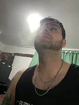 Snapshot of Baphomet212341 chatting on 03/05/26, 04:52 Baphomet212341 online show from 03/05/26, 04:52