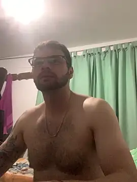 Snapshot of Baphomet212341 chatting on 03/11/26, 04:18 Baphomet212341 online show from 03/11/26, 04:18