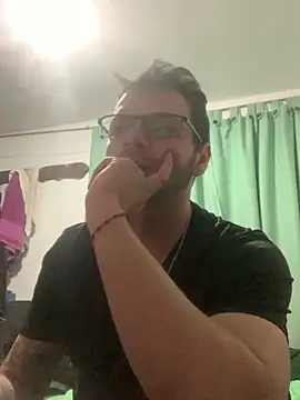 Snapshot of Baphomet212341 chatting on 03/14/26, 10:59 Baphomet212341 online show from 03/14/26, 10:59