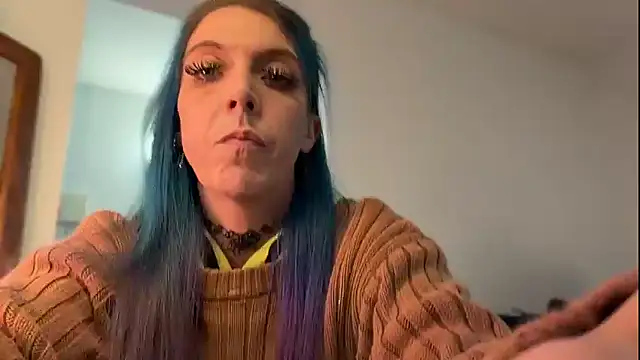 MegaTinyyy online show from 05/21/26, 07:21