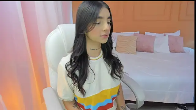 Abriil cutee online show from 06/13/26, 02:15