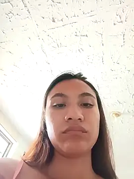 Snapshot of LeticiaHinkley chatting on 04/03/26, 05:55 LeticiaHinkley online show from 04/03/26, 05:55