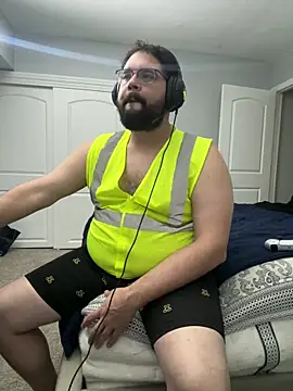 Snapshot of bottombeargaming chatting on 01/17/26, 11:41 bottombeargaming online show from 01/17/26, 11:41