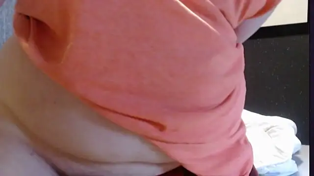 Snapshot of Santanna77 chatting on 03/01/25, 10:34 Santanna77 online show from 03/01/25, 10:34