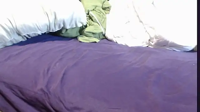 Snapshot of Santanna77 chatting on 03/04/25, 02:53 Santanna77 online show from 03/04/25, 02:53