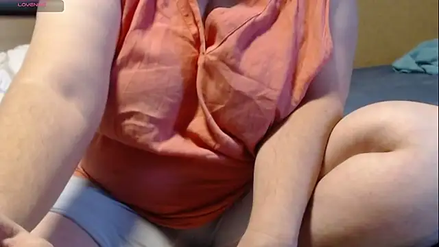 Snapshot of Santanna77 chatting on 11/13/25, 08:02 Santanna77 online show from 11/13/25, 08:02