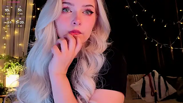 ShyniAlice online show from 06/20/26, 04:04