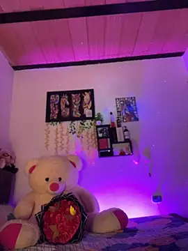 Snapshot of Carita_traviesa4 chatting on 08/05/26, 01:41 Carita traviesa4 online show from 08/05/26, 01:41