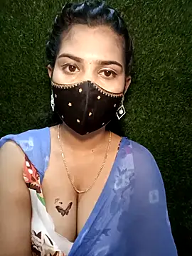 Snapshot of Nithyatamil chatting on 03/11/26, 05:08 Nithyatamil online show from 03/11/26, 05:08