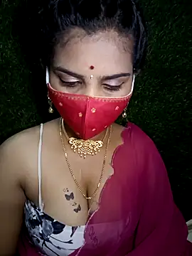 Snapshot of Nithyatamil chatting on 03/15/26, 04:13 Nithyatamil online show from 03/15/26, 04:13